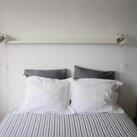 Apartment At Excellent Centrallocation. *